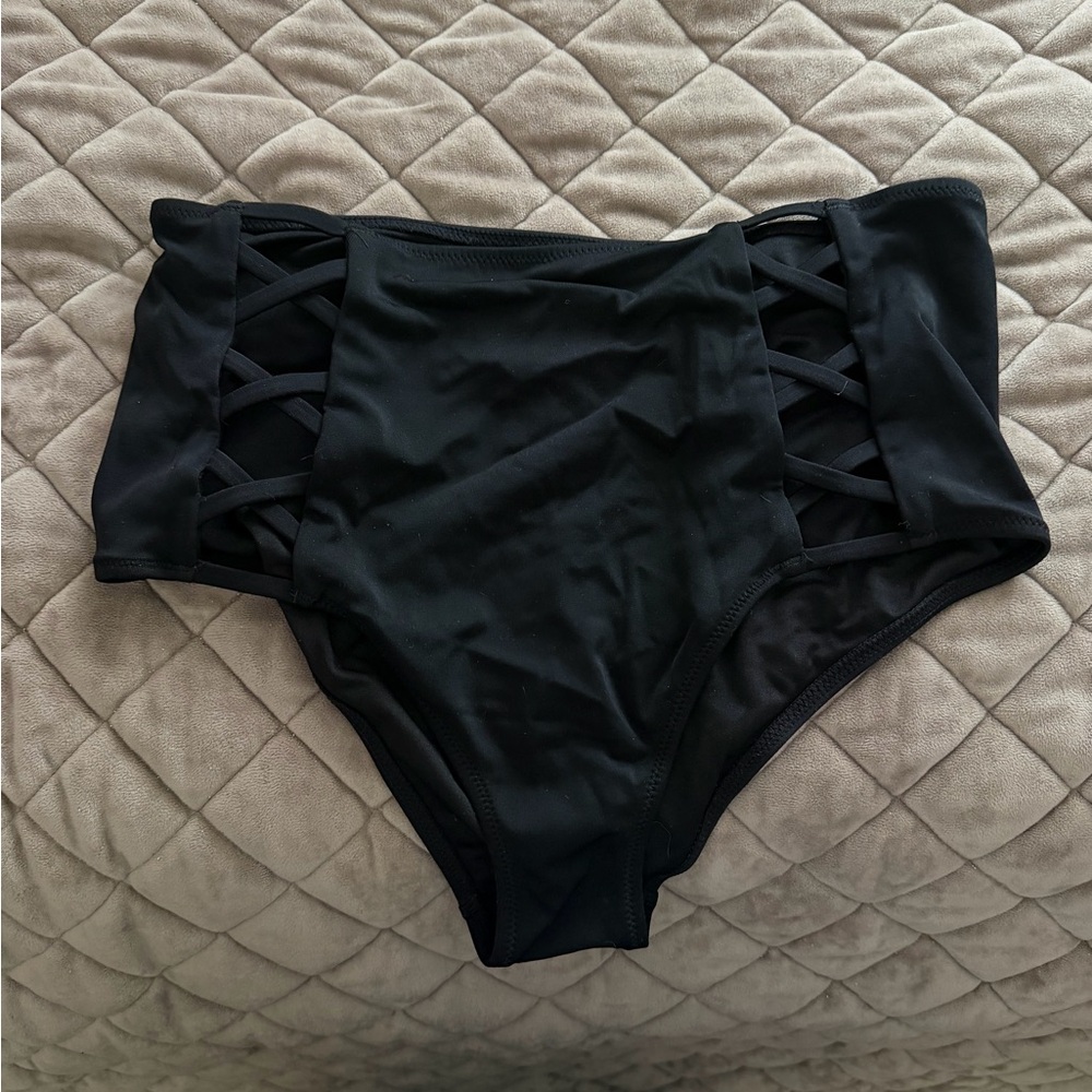 Black High-Waisted Bikini Bottoms with Side Cutouts